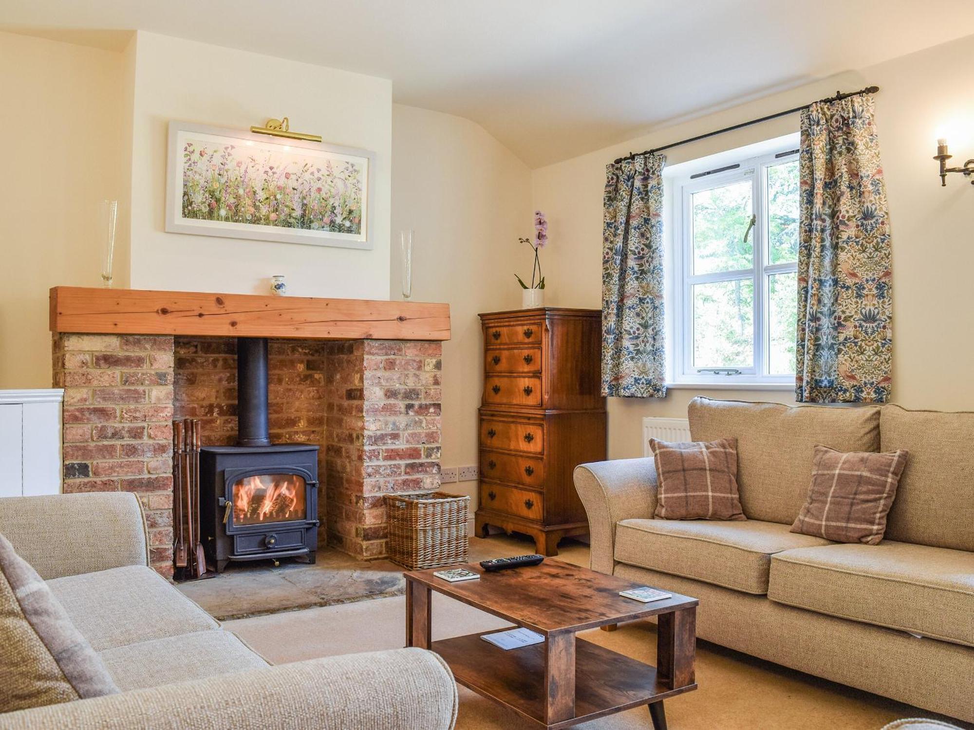 Wayside Cottage Adstock Zewnętrze zdjęcie